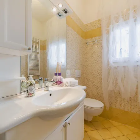 La Conchiglia By Interhome شقة *