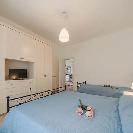 La Conchiglia By Interhome شقة فياريجيو